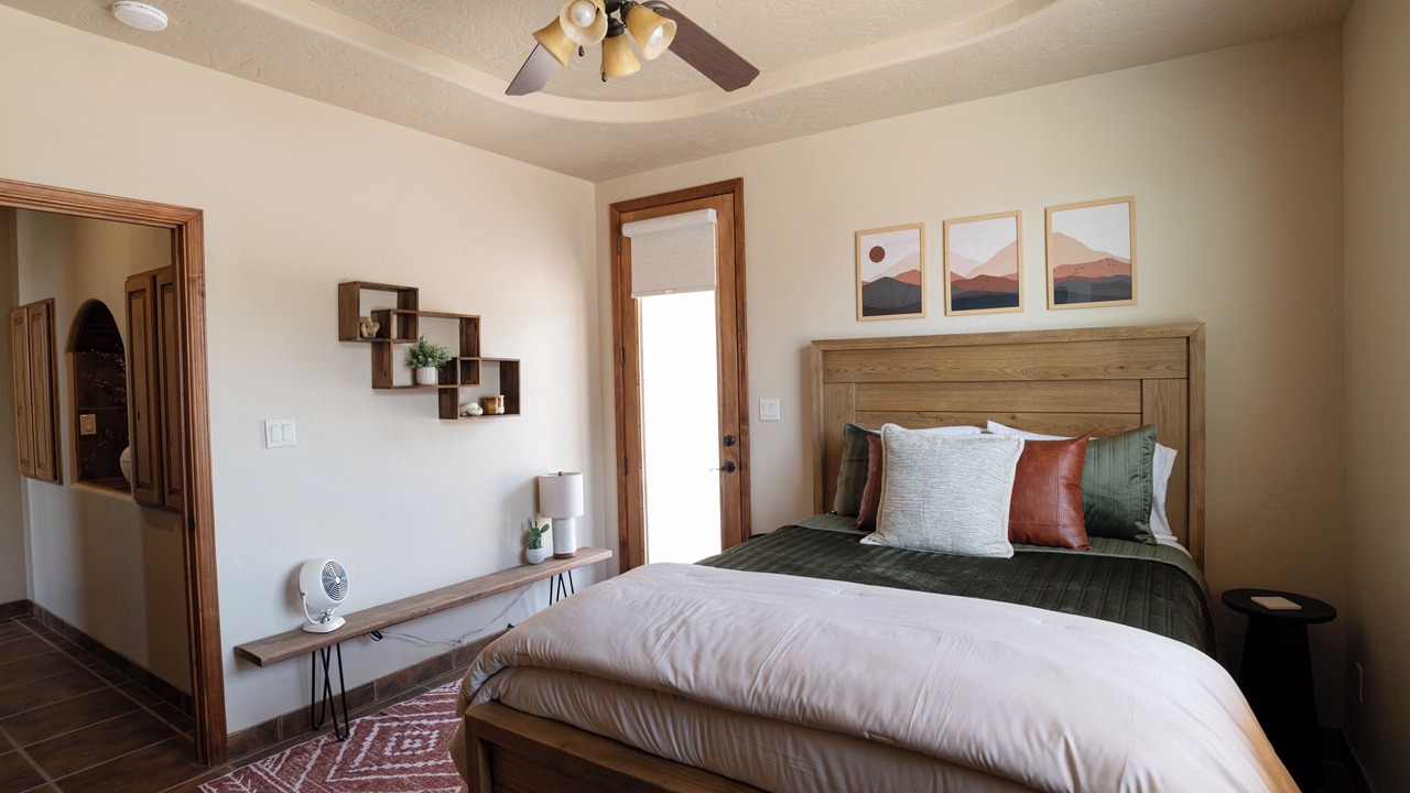 Photo of Bedroom in Alamogordo