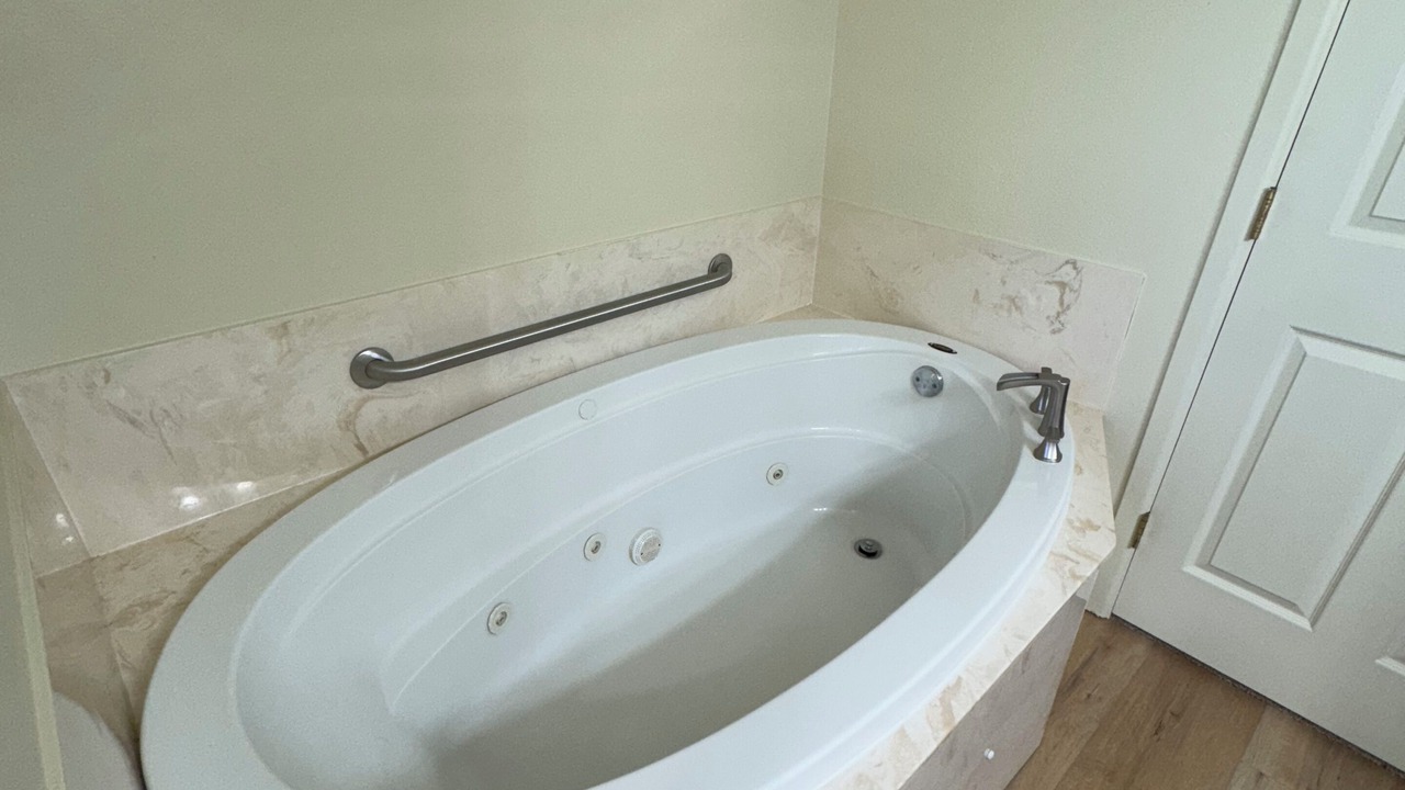 Photo of Bathroom in Roswell
