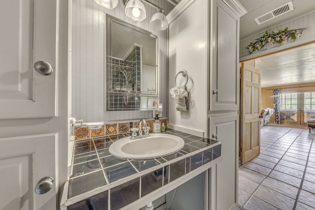 Photo of Bathroom in Glencoe