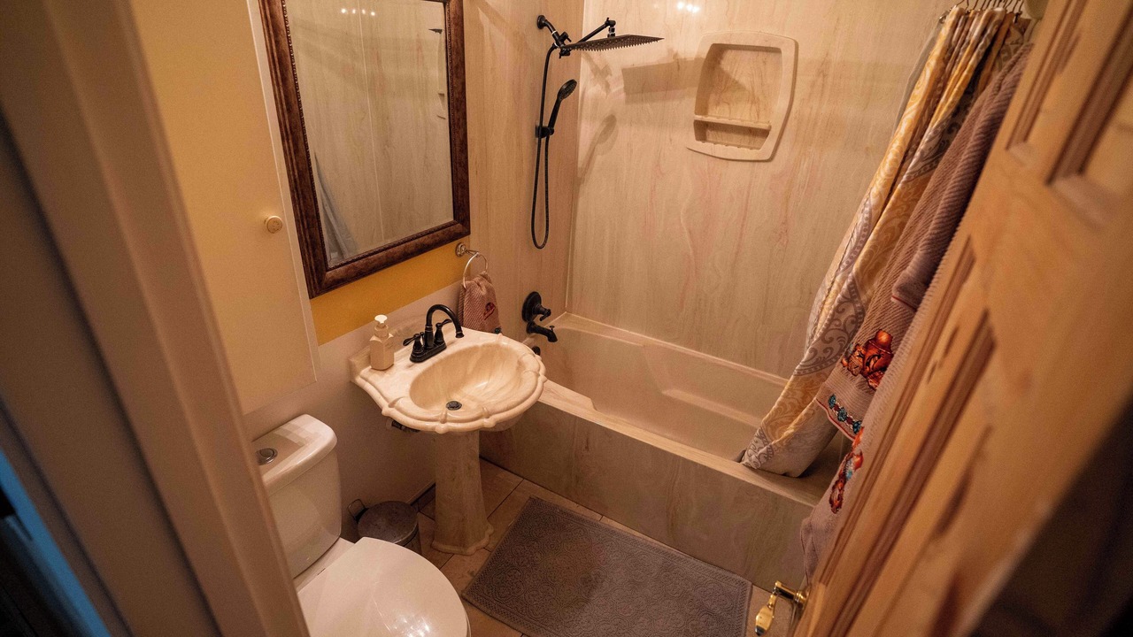 Photo of Bathroom in Northeast Heights