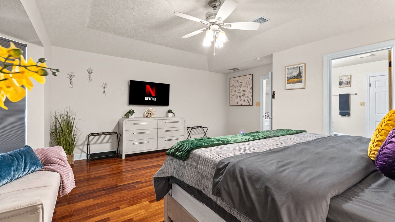 Photo of Bedroom in North San Antonio - SAT