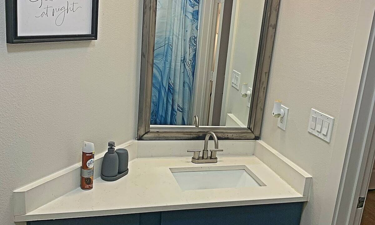Photo of Bathroom in Deep Ellum