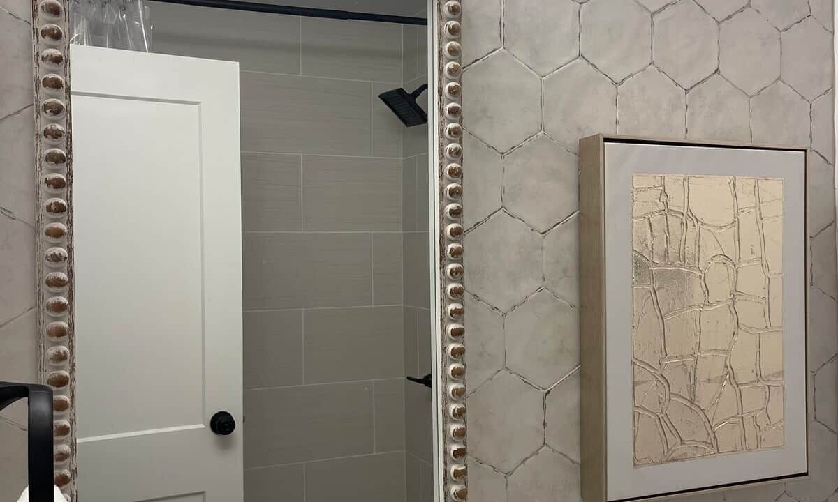 Photo of Bathroom in Grogan's Mill