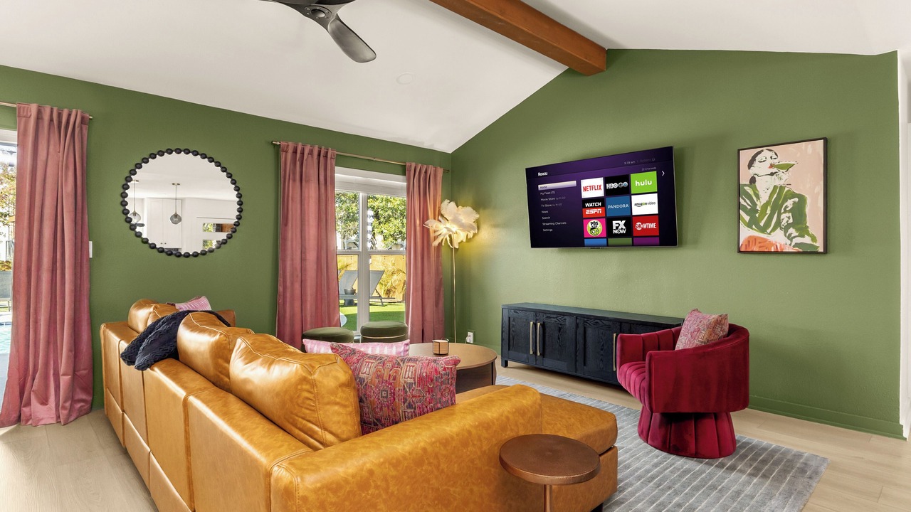 Photo of Livingroom in South Manchaca