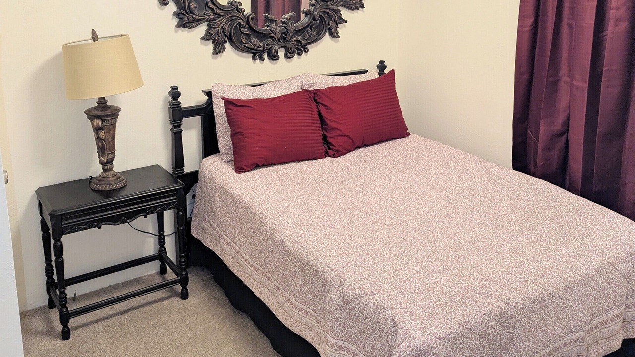 Photo of Bedroom in May