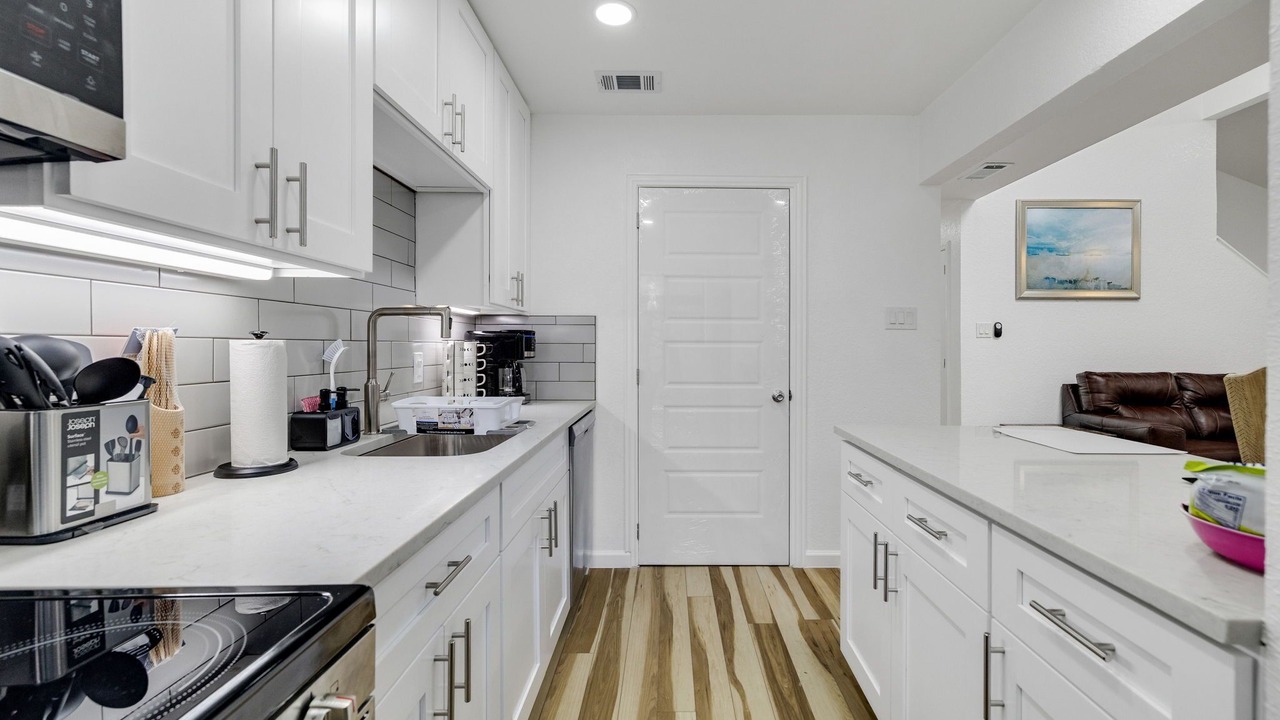 Photo of Kitchen in West Arlington