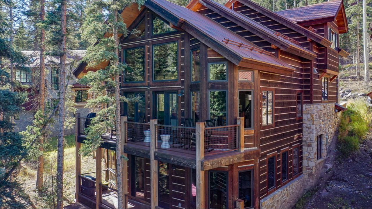 Photo of Outdoor in Mountain Village