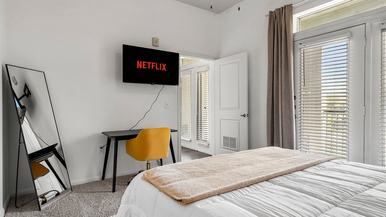 Photo of Bedroom in Montopolis