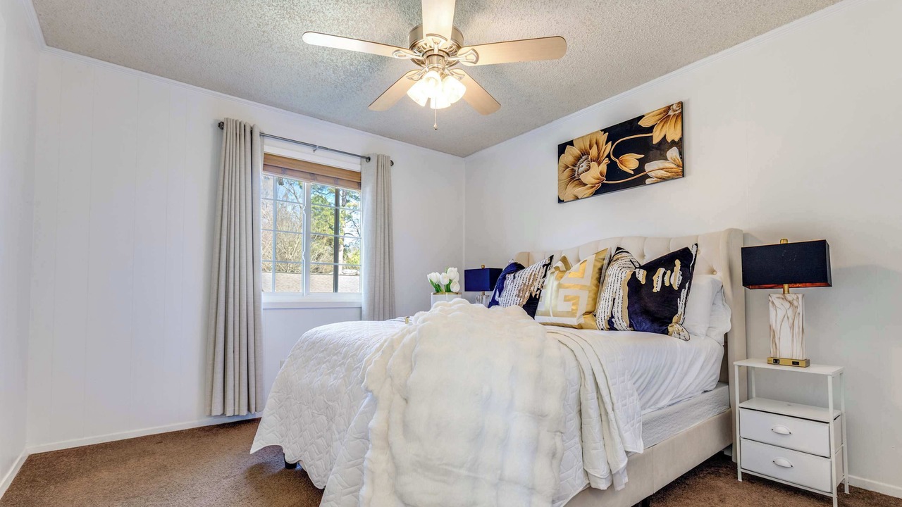Photo of Bedroom in Nacogdoches