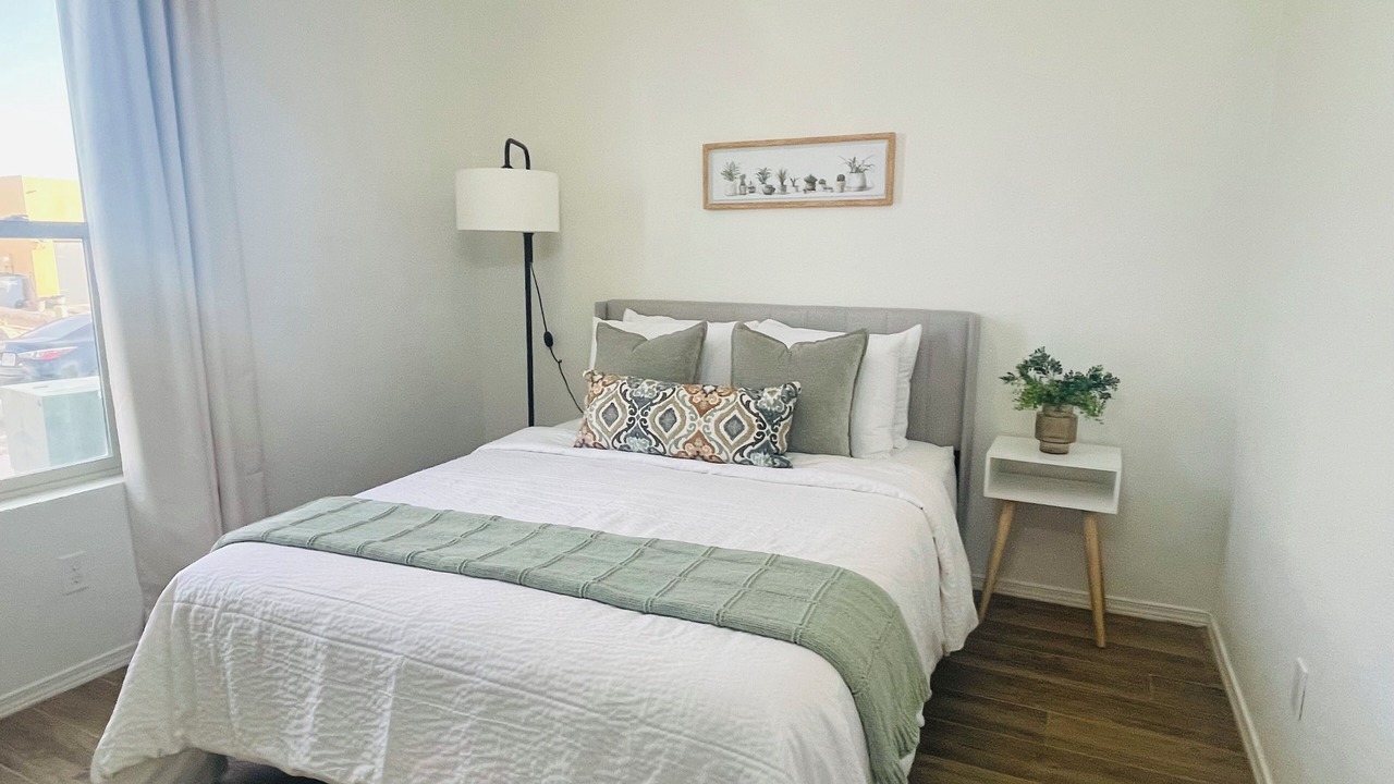 Photo of Bedroom in Biggs Field