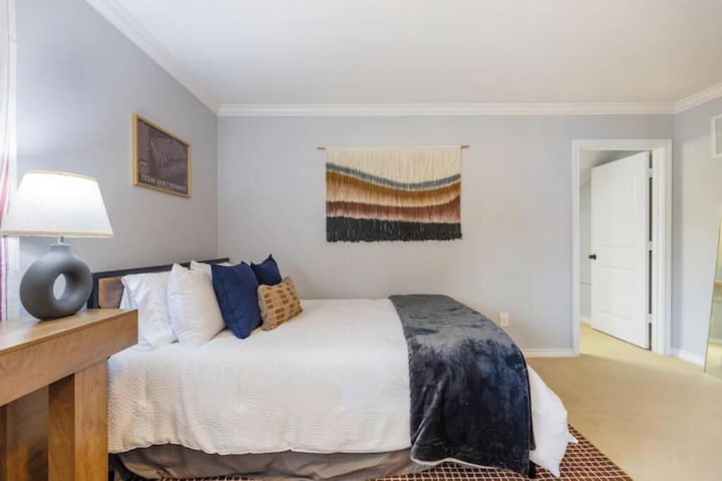 Photo of Bedroom in Wellborn