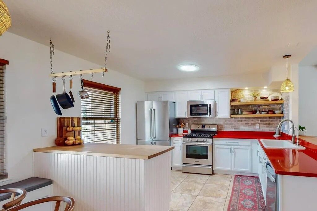 Photo of Kitchen in Paradise Hills Civic