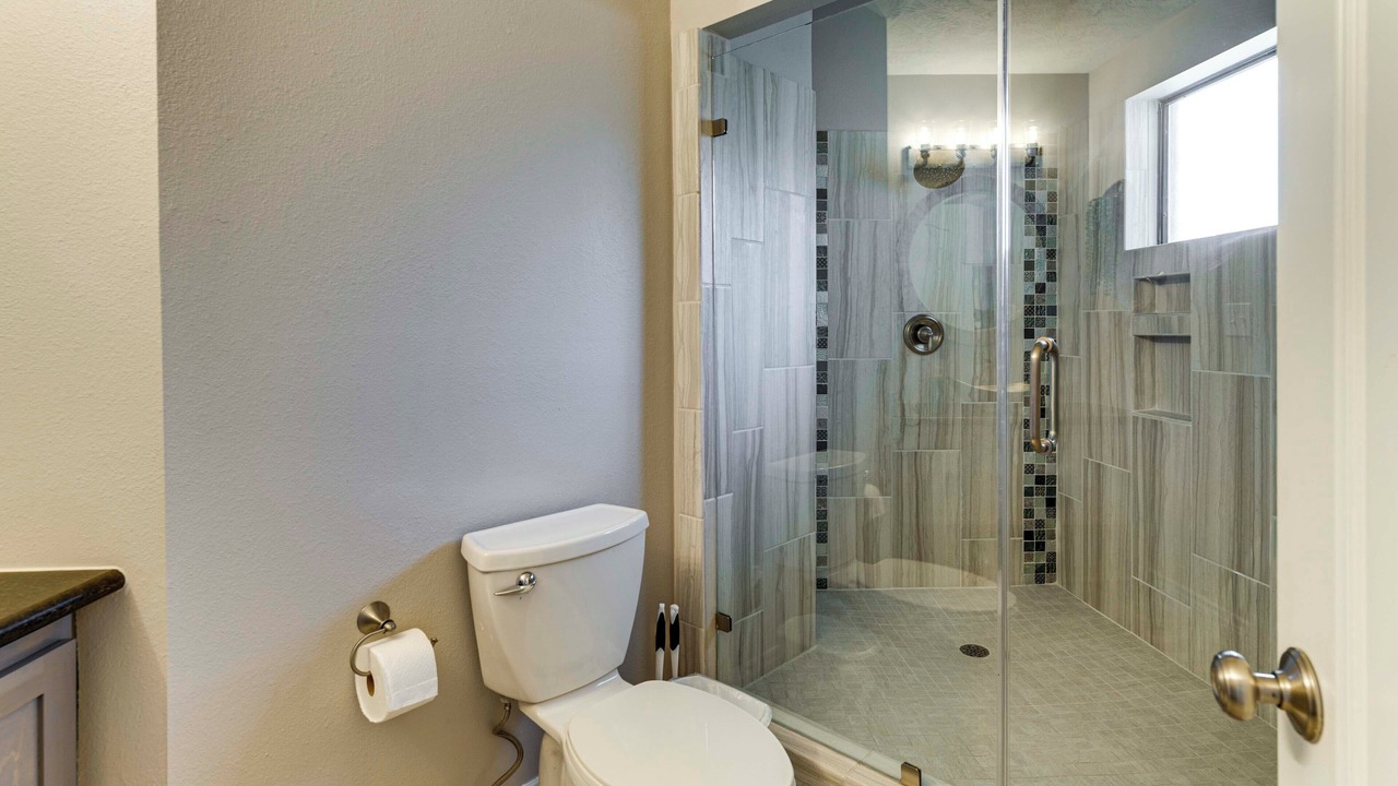 Photo of Bathroom in Walden on Lake Conroe