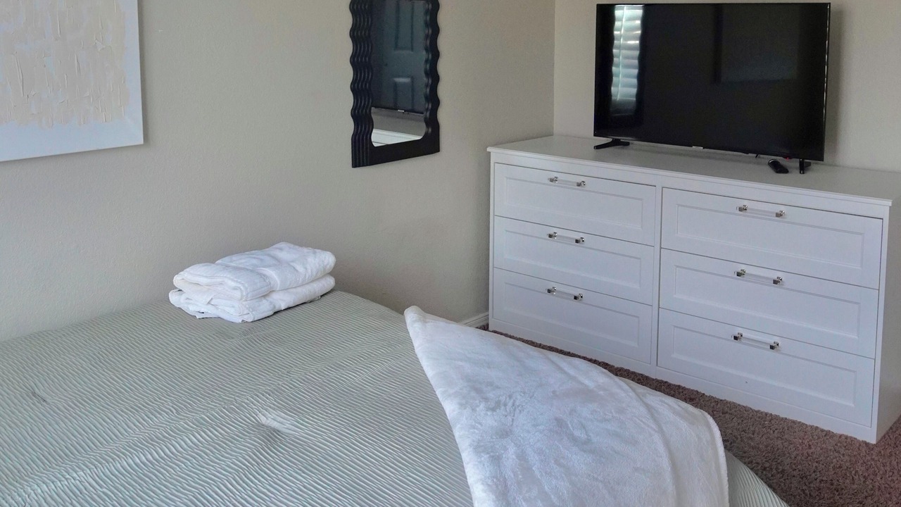 Photo of Bedroom in Biggs Field
