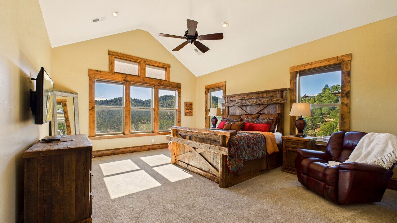 Photo of Bedroom in Ruidoso