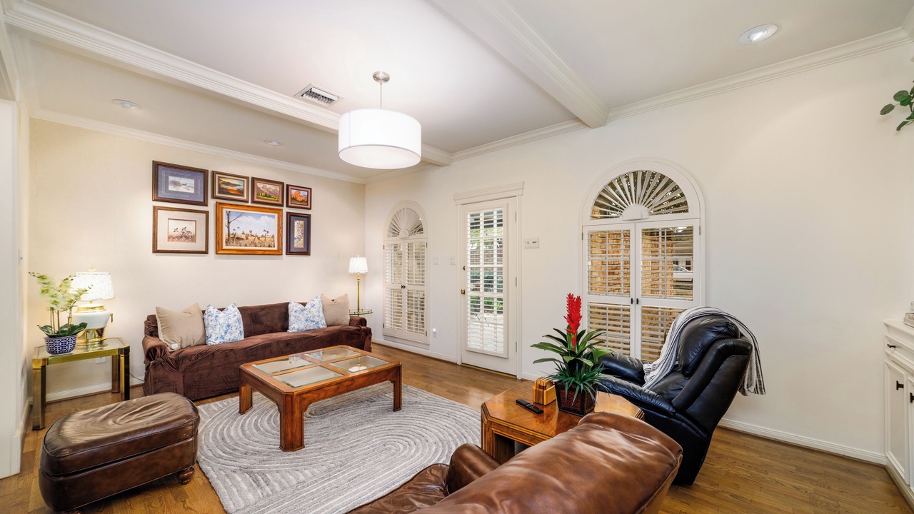 Photo of Livingroom in Houston