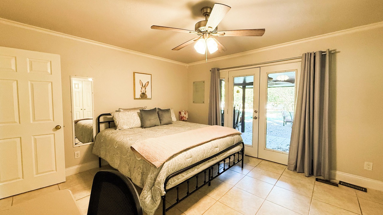 Photo of Bedroom in Highland Village