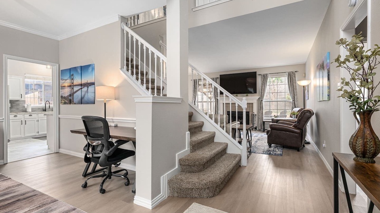 Photo of Livingroom in Keller