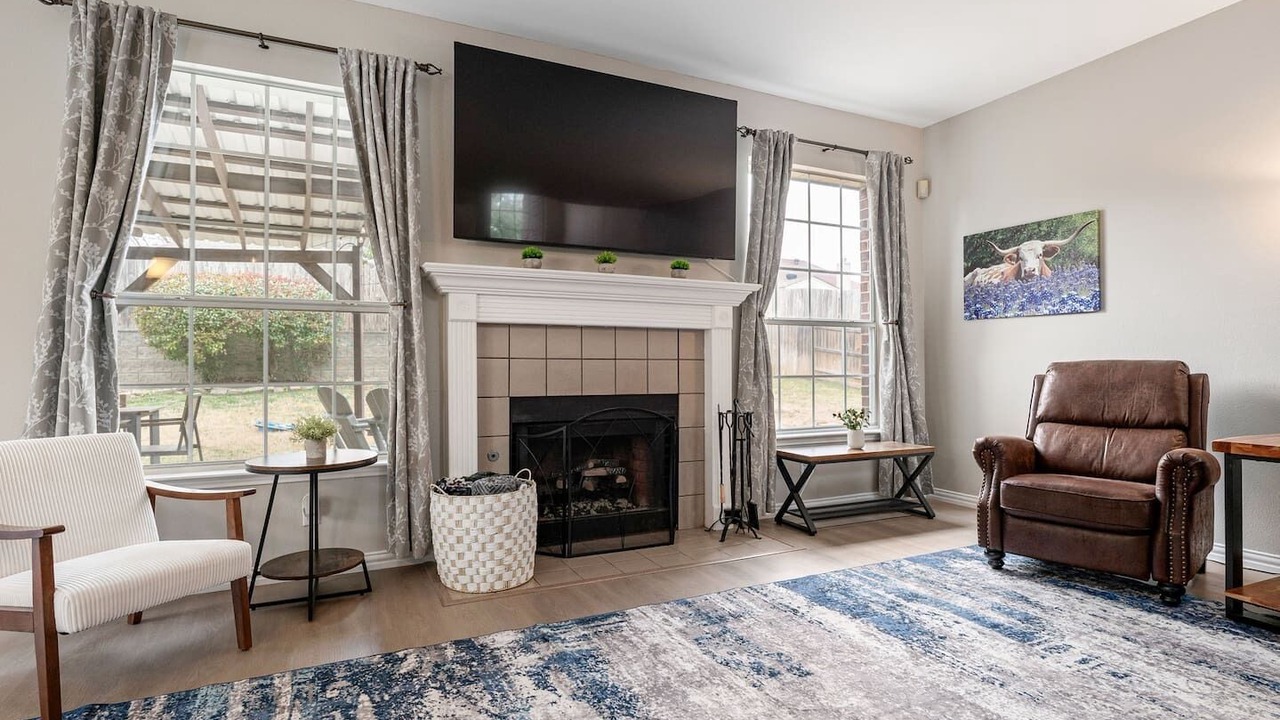 Photo of Livingroom in Keller