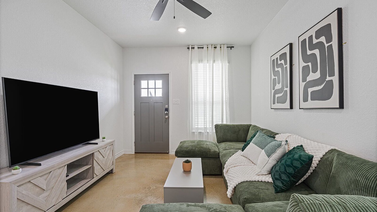 Photo of Livingroom in Temple