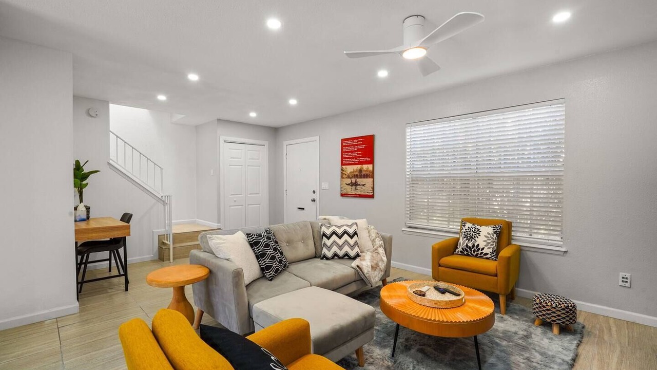 Photo of Livingroom in El Paso