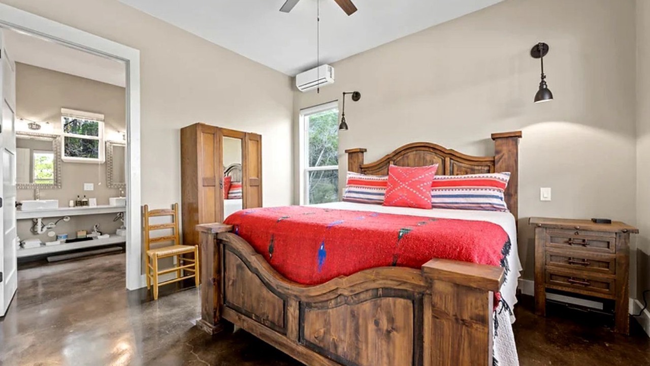 Photo of Bedroom in Dripping Springs