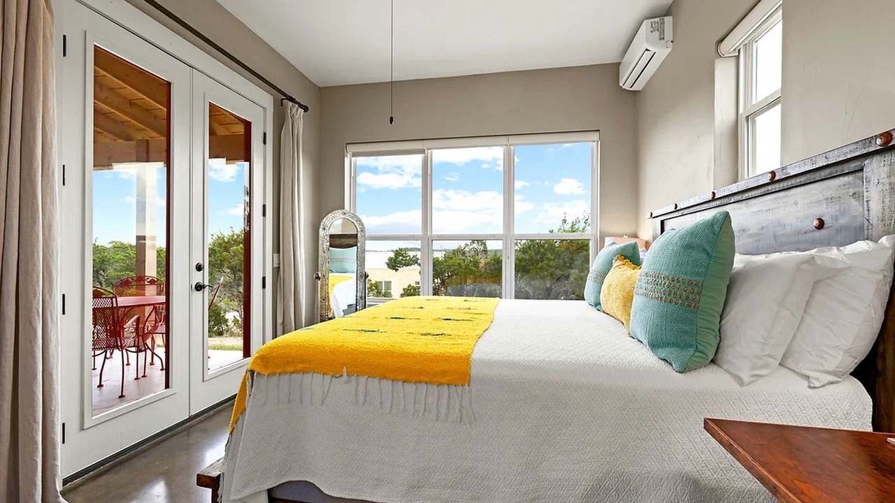 Photo of Bedroom in Dripping Springs