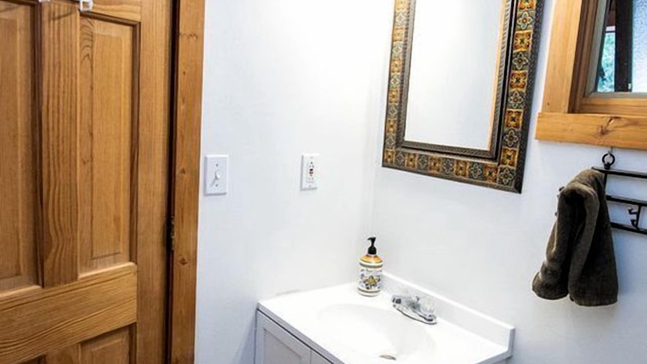 Photo of Bathroom in Pecos