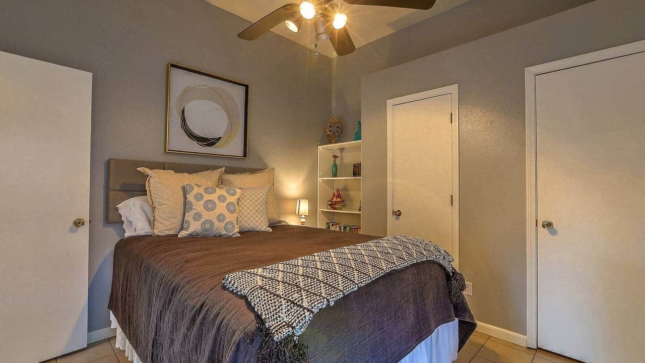Photo of Bedroom in Alban Hills