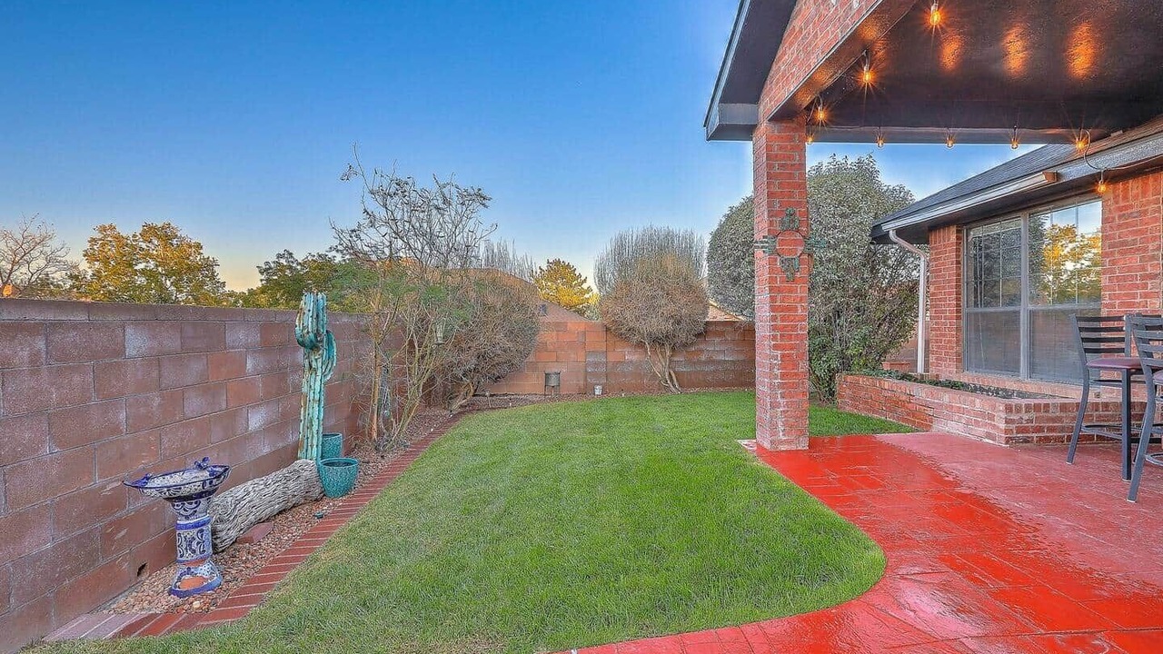 Photo of Patio Balcony in Alban Hills
