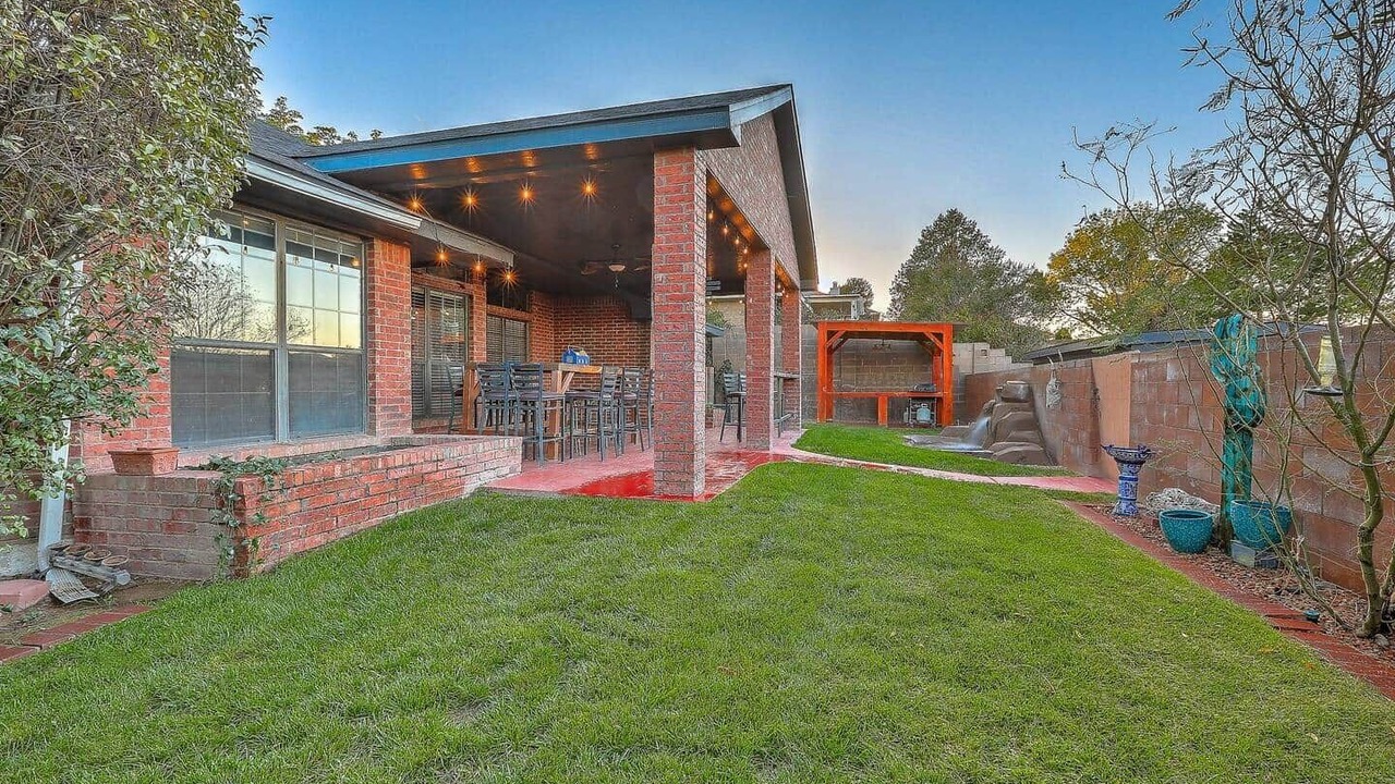 Photo of Patio Balcony in Alban Hills