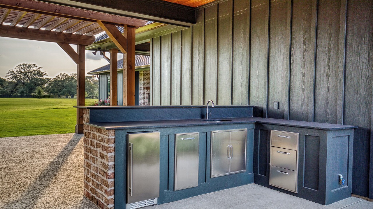 Photo of Patio Balcony in Round Top