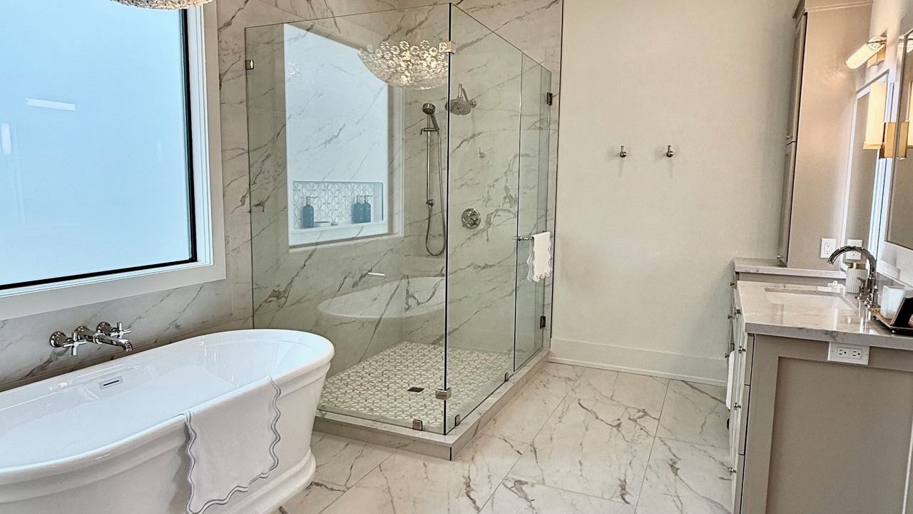 Photo of Bathroom in Round Top