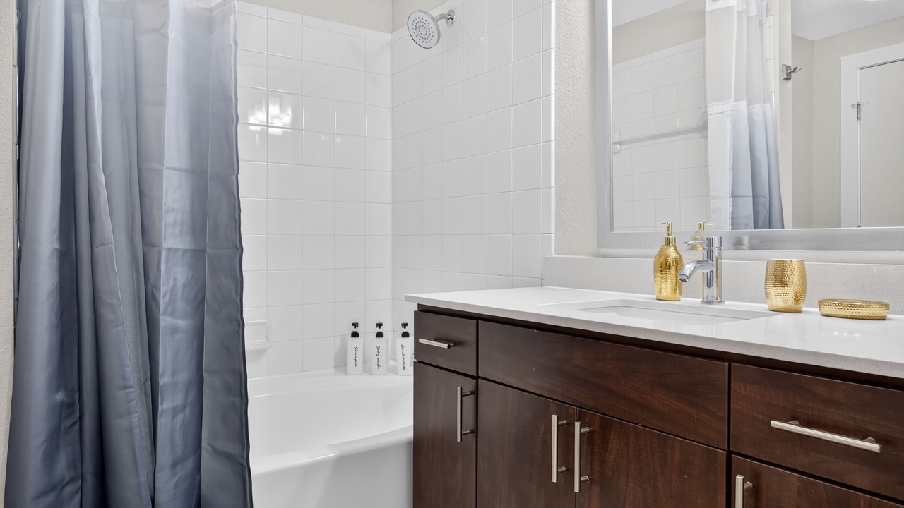 Photo of Bathroom in Cityplace