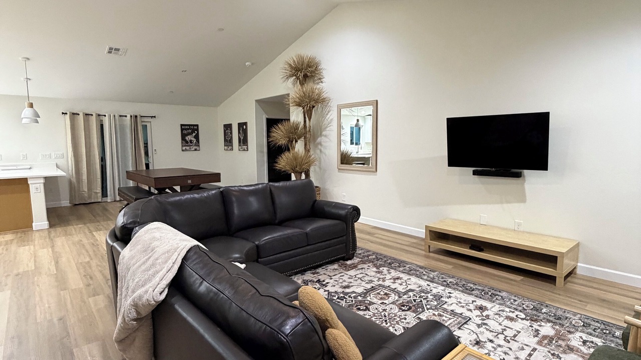 Photo of Livingroom in Drexel Heights