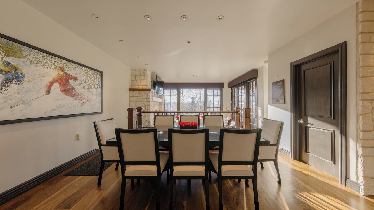 Photo of Livingroom in Mountain Village