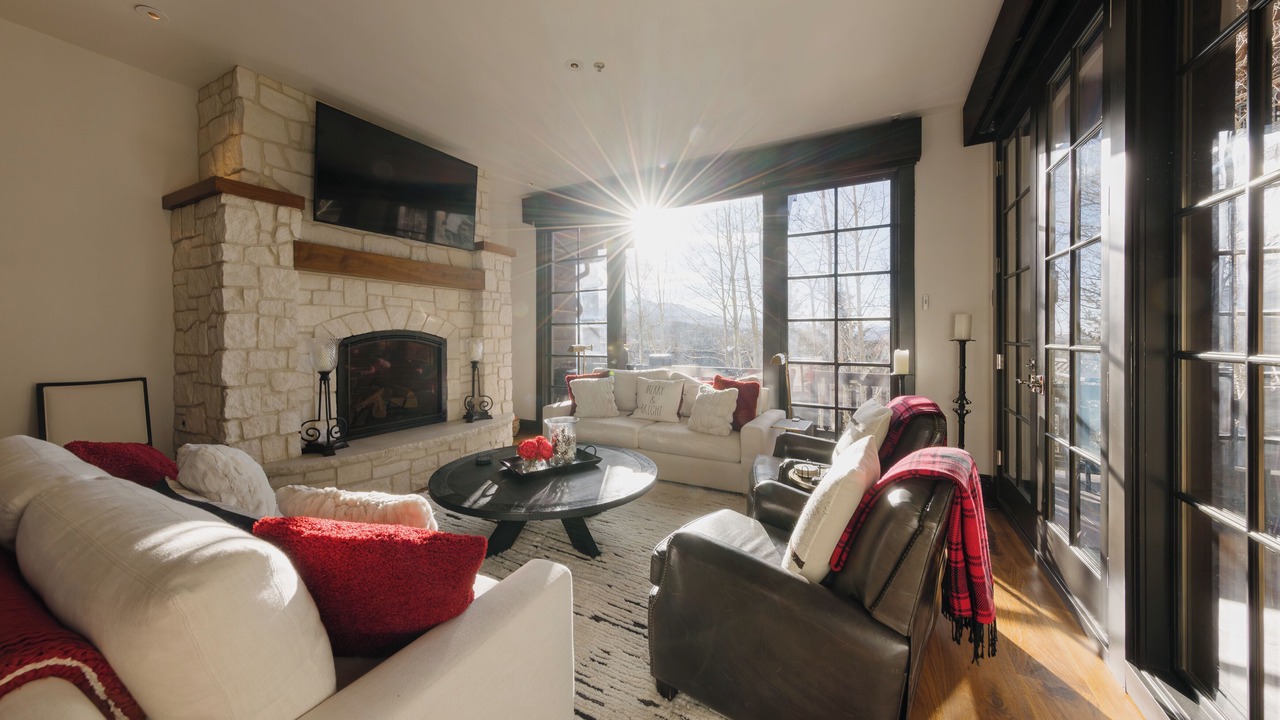 Photo of Livingroom in Mountain Village