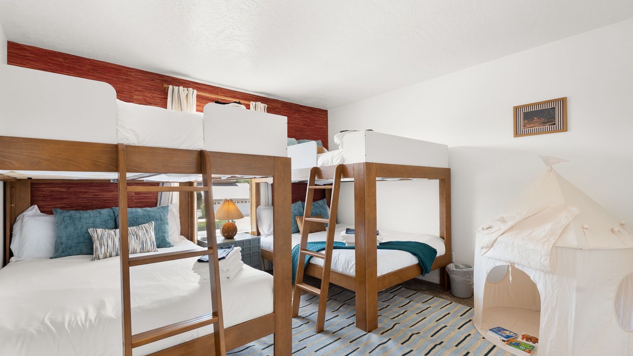 Photo of Bedroom in Taylor Ranch
