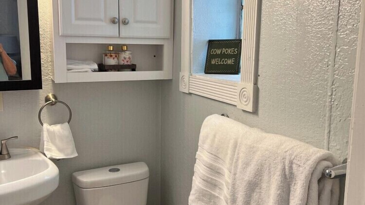 Photo of Bathroom in Downtown Fort Worth