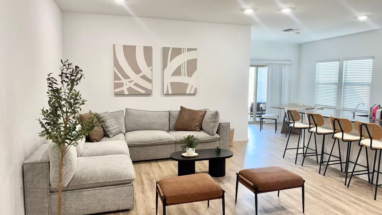 Photo of Livingroom in Tucson