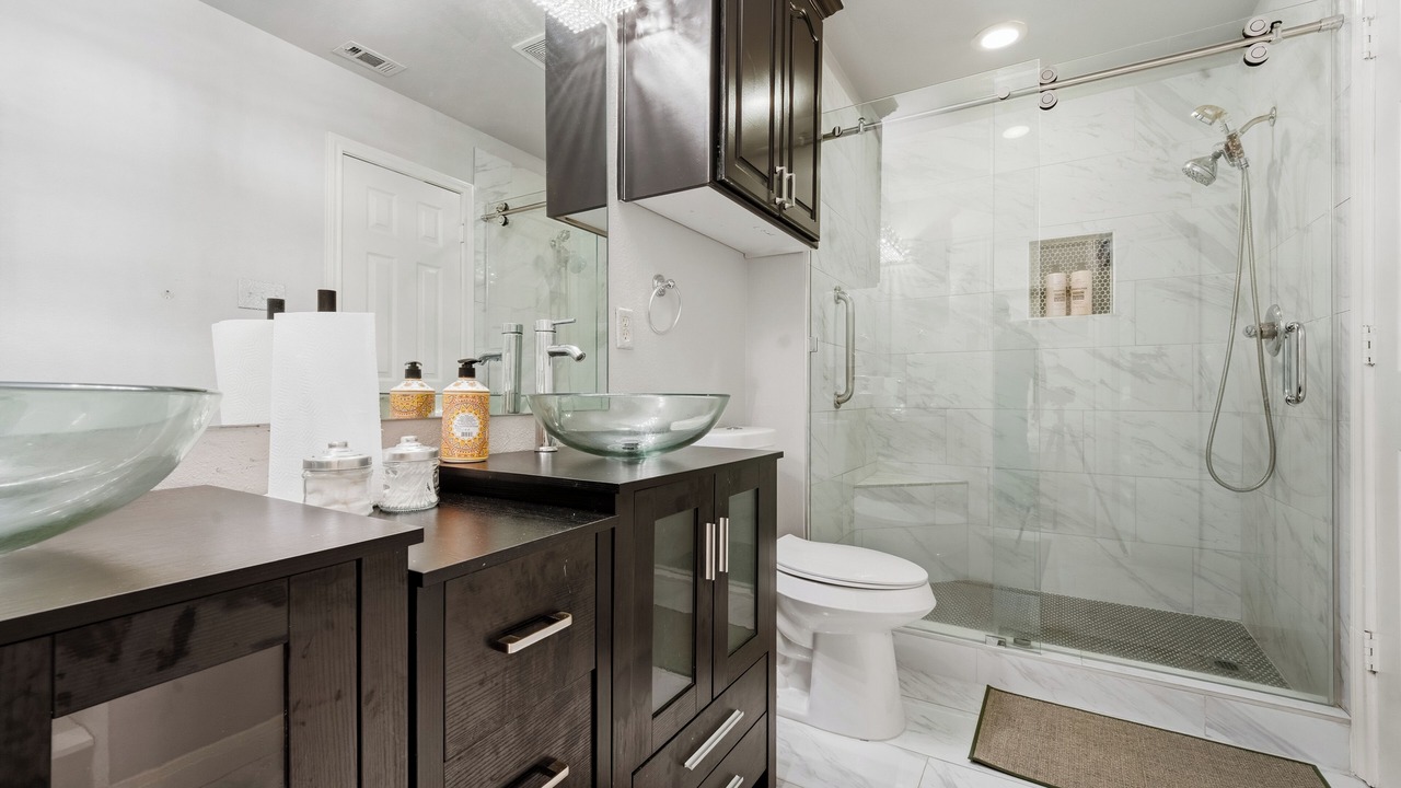 Photo of Bathroom in West Arlington
