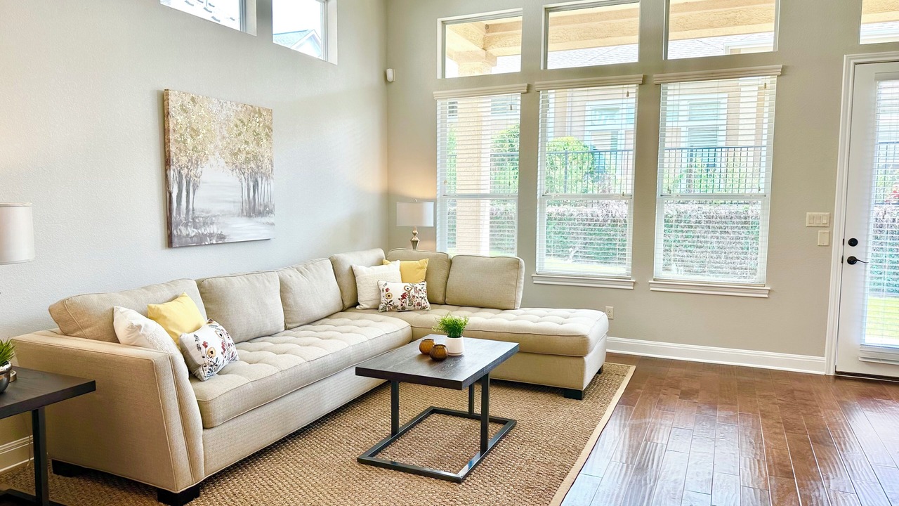 Photo of Livingroom in Lakeway