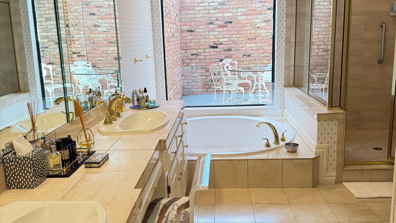 Photo of Bathroom in North Dallas