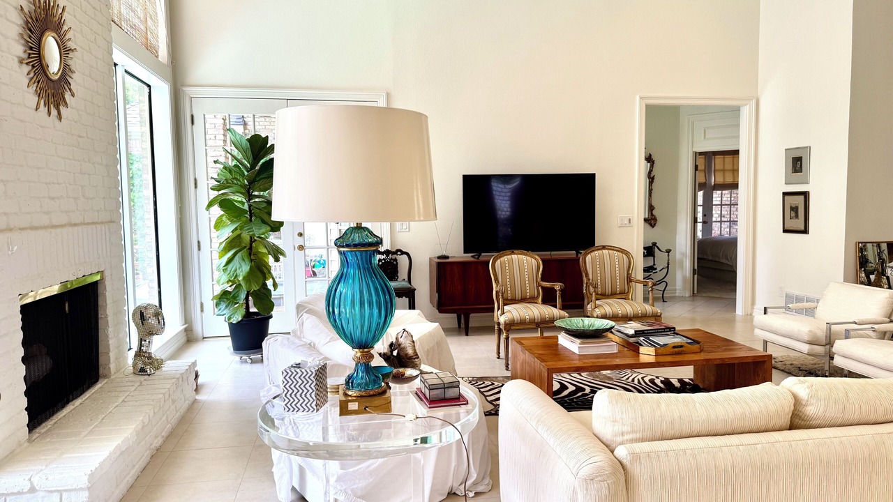 Photo of Livingroom in North Dallas