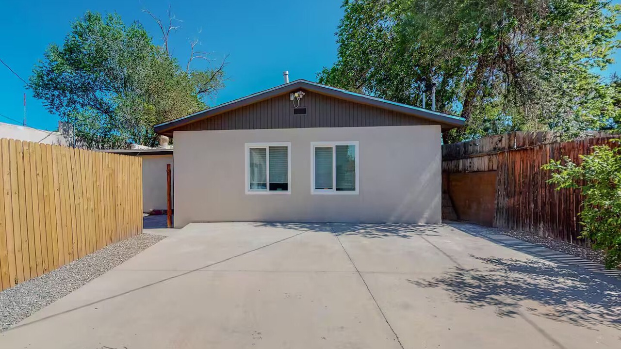 Photo of Outdoor in Silver Hill