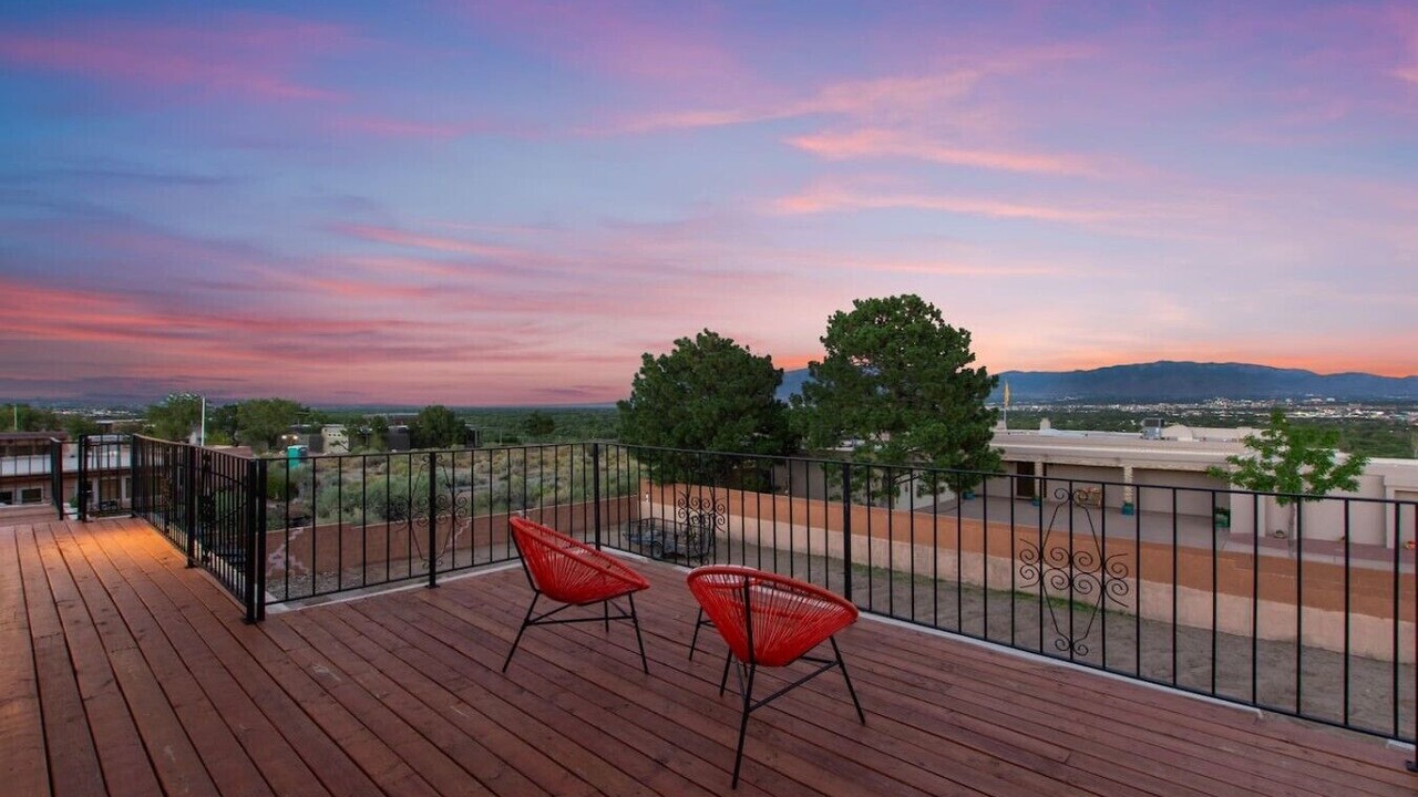 Photo of Patio Balcony in West Bluff