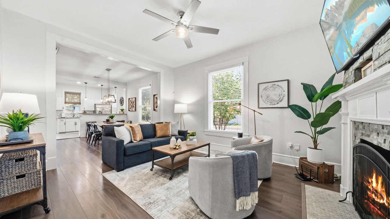 Photo of Livingroom in Brookview