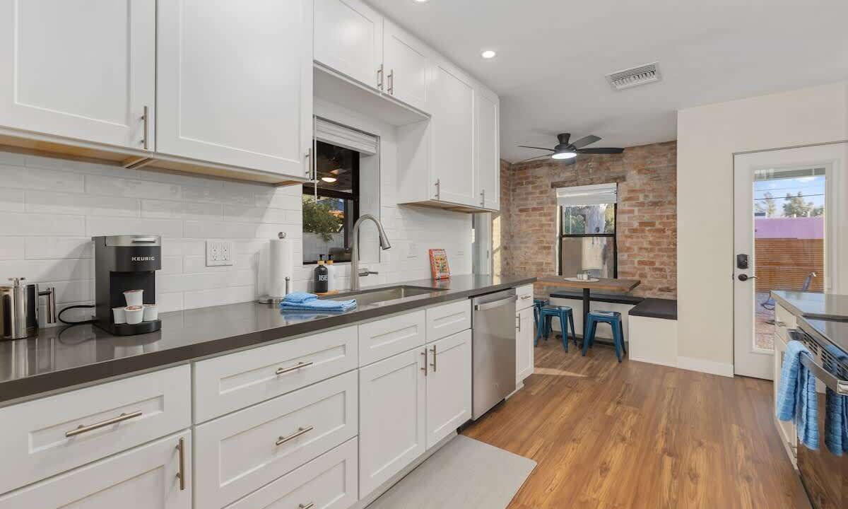 Photo of Kitchen in Blenman-Elm