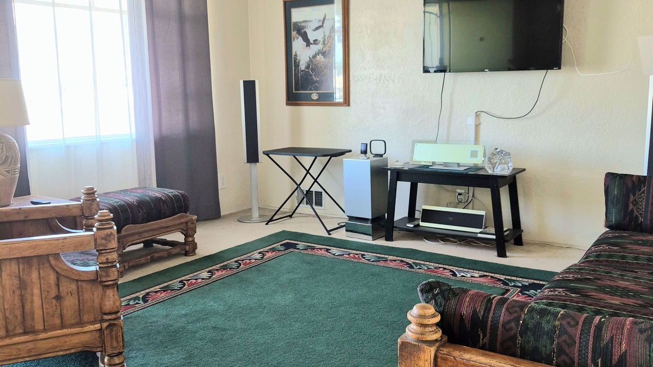 Photo of Livingroom in Northeast Heights