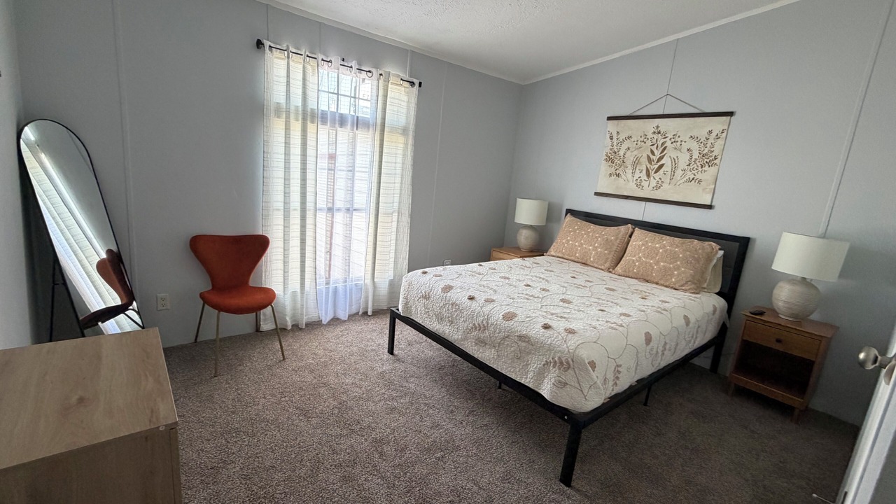 Photo of Bedroom in Socorro